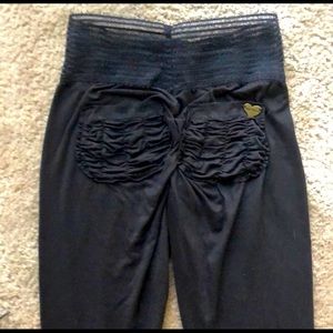 Cute Booty Lounge black leggings